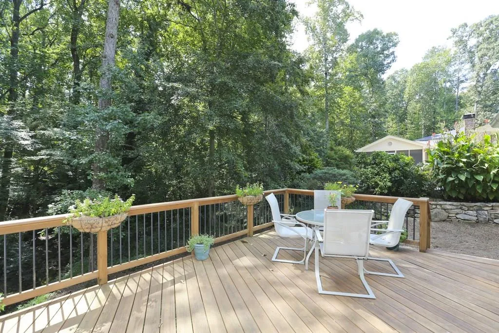 Georgia 30328, ,4 BathroomsBathrooms,Residential,Sold,5918641