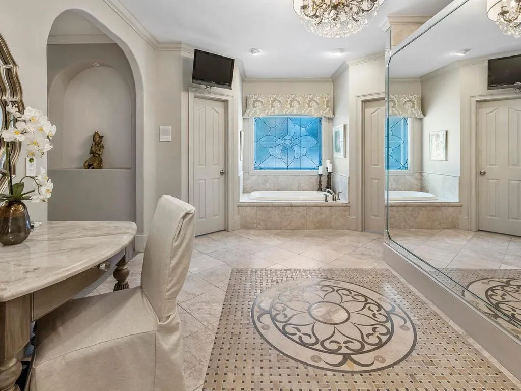 900 Marseilles Drive, Atlanta, Georgia 30327, 6 Bedrooms Bedrooms, ,5 BathroomsBathrooms,Residential,Sold,900 Marseilles Drive,6812586