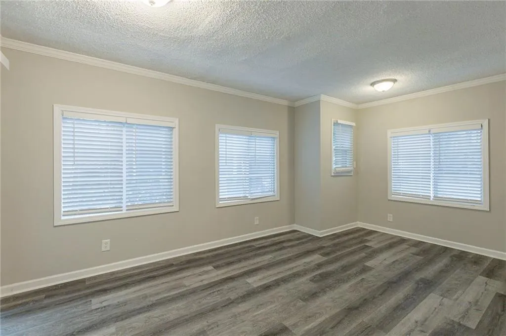 3293 Hobart Drive Nw, Atlanta, Georgia 30318, 3 Bedrooms Bedrooms, ,2 BathroomsBathrooms,Residential,For Sale,3293 Hobart Drive Nw,7501104