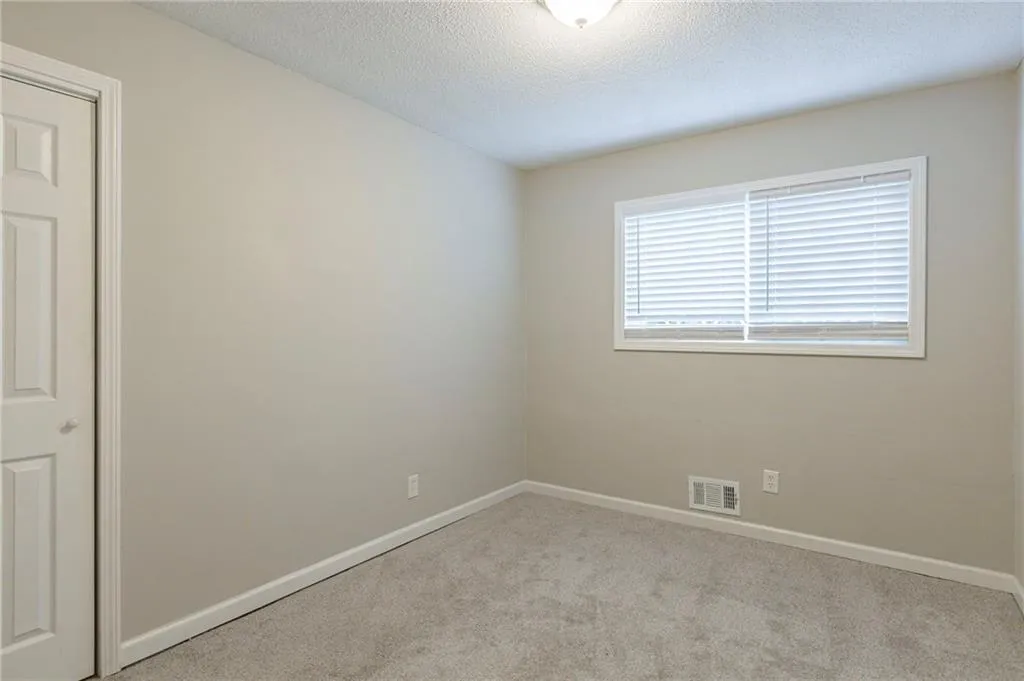 3293 Hobart Drive Nw, Atlanta, Georgia 30318, 3 Bedrooms Bedrooms, ,2 BathroomsBathrooms,Residential,For Sale,3293 Hobart Drive Nw,7501104