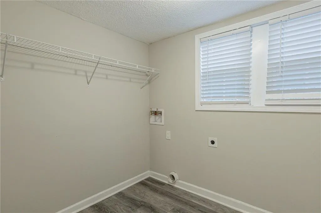 3293 Hobart Drive Nw, Atlanta, Georgia 30318, 3 Bedrooms Bedrooms, ,2 BathroomsBathrooms,Residential,For Sale,3293 Hobart Drive Nw,7501104