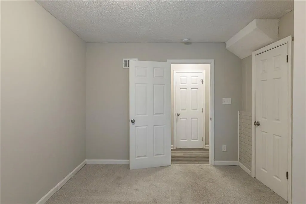 3293 Hobart Drive Nw, Atlanta, Georgia 30318, 3 Bedrooms Bedrooms, ,2 BathroomsBathrooms,Residential,For Sale,3293 Hobart Drive Nw,7501104