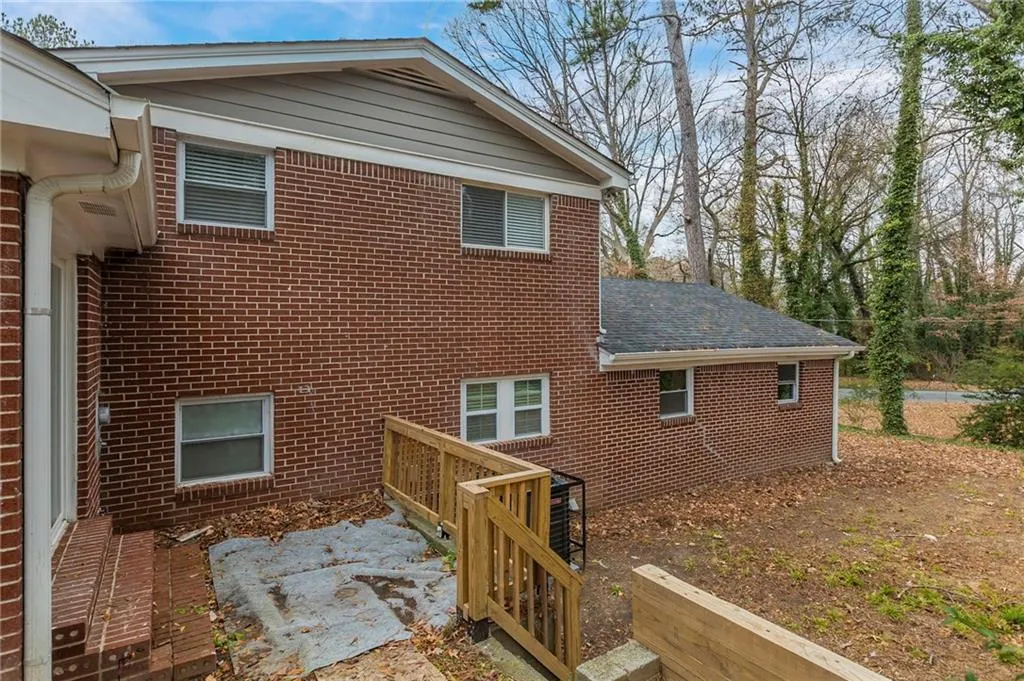 3293 Hobart Drive Nw, Atlanta, Georgia 30318, 3 Bedrooms Bedrooms, ,2 BathroomsBathrooms,Residential,For Sale,3293 Hobart Drive Nw,7501104