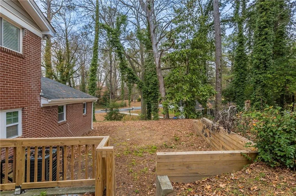 3293 Hobart Drive Nw, Atlanta, Georgia 30318, 3 Bedrooms Bedrooms, ,2 BathroomsBathrooms,Residential,For Sale,3293 Hobart Drive Nw,7501104