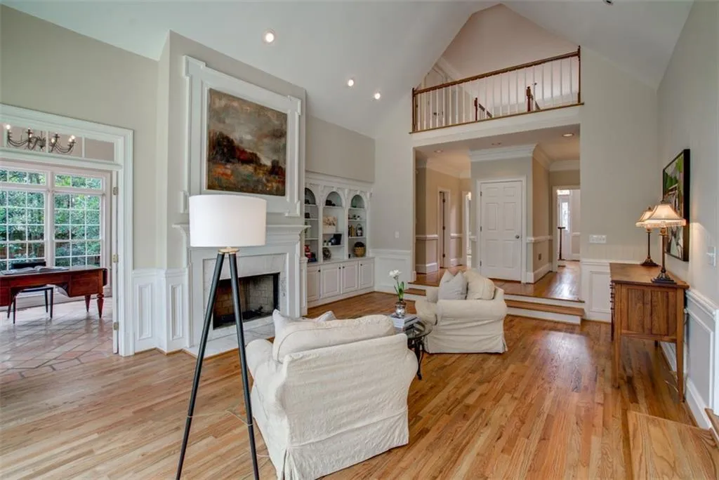 5295 Woodridge Forest Trail, Sandy Springs, Georgia 30327, 5 Bedrooms Bedrooms, ,5 BathroomsBathrooms,Residential,Sold,5295 Woodridge Forest Trail,6559983