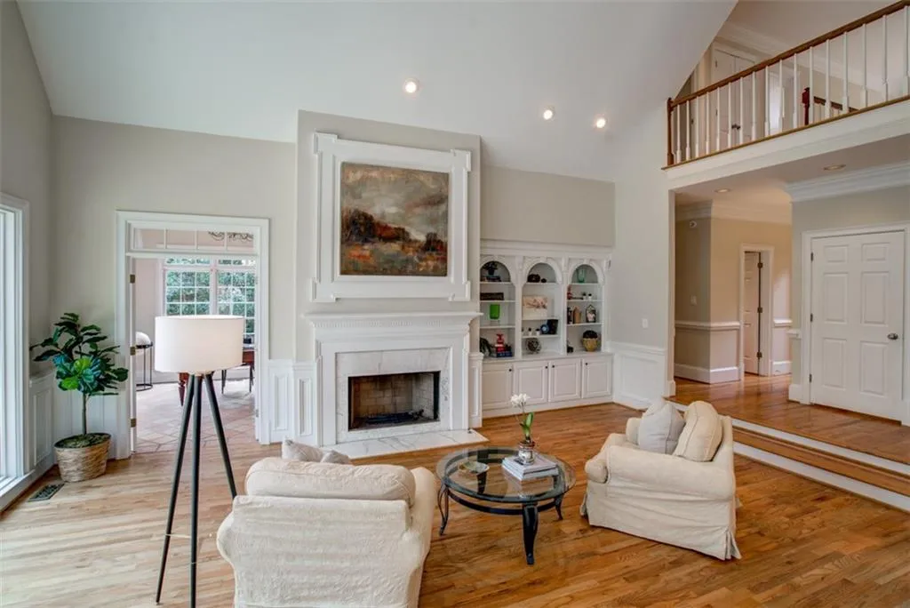 5295 Woodridge Forest Trail, Sandy Springs, Georgia 30327, 5 Bedrooms Bedrooms, ,5 BathroomsBathrooms,Residential,Sold,5295 Woodridge Forest Trail,6559983