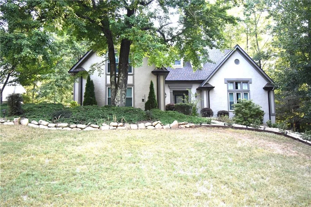 7700 Wickley Way, Atlanta, Georgia 30350, 4 Bedrooms Bedrooms, ,3 BathroomsBathrooms,Residential,For Sale,7700 Wickley Way,7648711