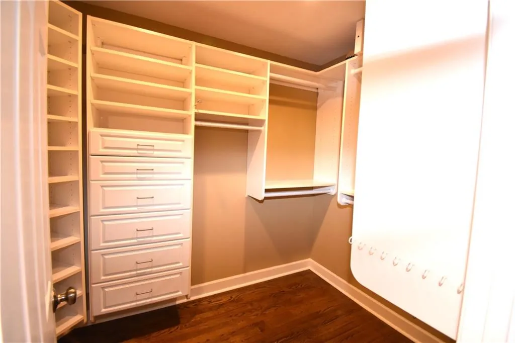 7700 Wickley Way, Atlanta, Georgia 30350, 4 Bedrooms Bedrooms, ,3 BathroomsBathrooms,Residential,For Sale,7700 Wickley Way,7648711
