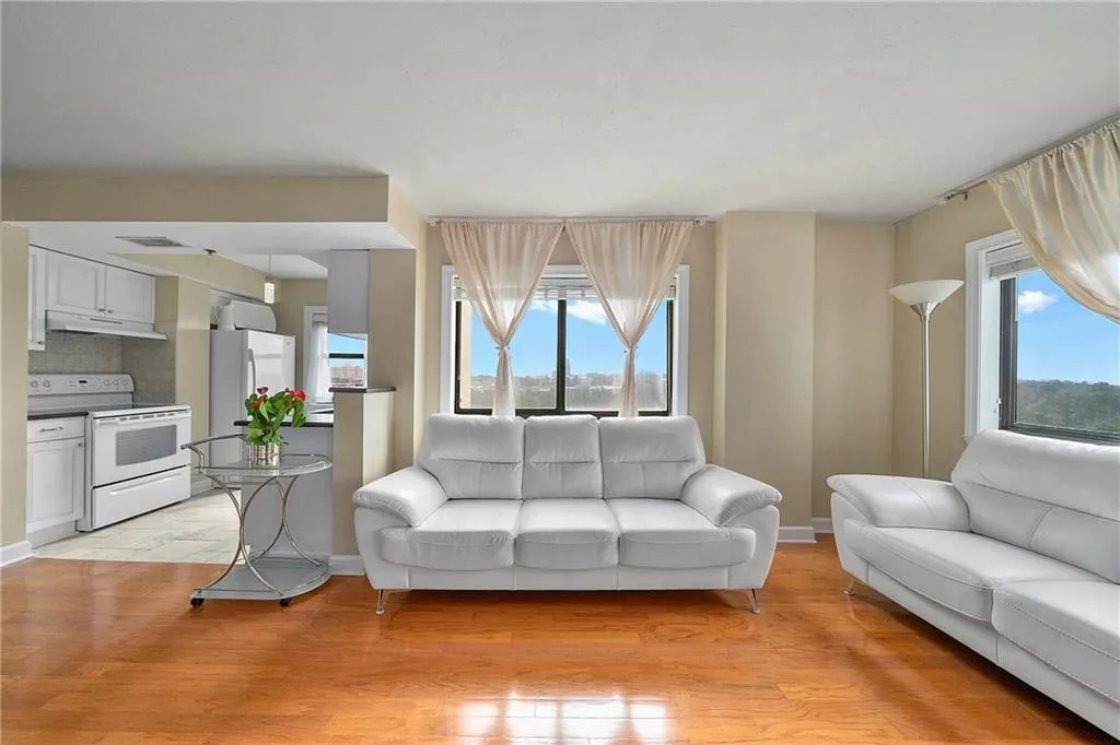 795 Hammond Drive Unit 1008, Atlanta, Georgia 30328, 1 Bedroom Bedrooms, ,1 BathroomBathrooms,Residential,Sold,795 Hammond Drive Unit 1008,6687028