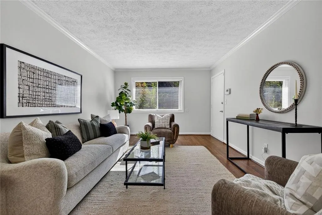 100 Biscayne Drive Nw Unit E4, Atlanta, Georgia 30309, 1 Bedroom Bedrooms, ,1 BathroomBathrooms,Residential,For Sale,100 Biscayne Drive Nw Unit E4,7670612 100 Biscayne Drive Nw Unit E4, Atlanta, Georgia 30309, 1 Bedroom Bedrooms, ,1 BathroomBathrooms,Residential,For Sale,100 Biscayne Drive Nw Unit E4,7670612