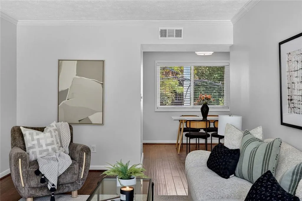 100 Biscayne Drive Nw Unit E4, Atlanta, Georgia 30309, 1 Bedroom Bedrooms, ,1 BathroomBathrooms,Residential,For Sale,100 Biscayne Drive Nw Unit E4,7670612 100 Biscayne Drive Nw Unit E4, Atlanta, Georgia 30309, 1 Bedroom Bedrooms, ,1 BathroomBathrooms,Residential,For Sale,100 Biscayne Drive Nw Unit E4,7670612