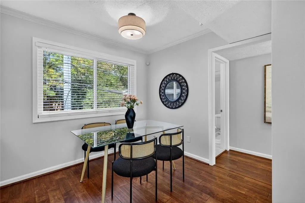 100 Biscayne Drive Nw Unit E4, Atlanta, Georgia 30309, 1 Bedroom Bedrooms, ,1 BathroomBathrooms,Residential,For Sale,100 Biscayne Drive Nw Unit E4,7670612 100 Biscayne Drive Nw Unit E4, Atlanta, Georgia 30309, 1 Bedroom Bedrooms, ,1 BathroomBathrooms,Residential,For Sale,100 Biscayne Drive Nw Unit E4,7670612