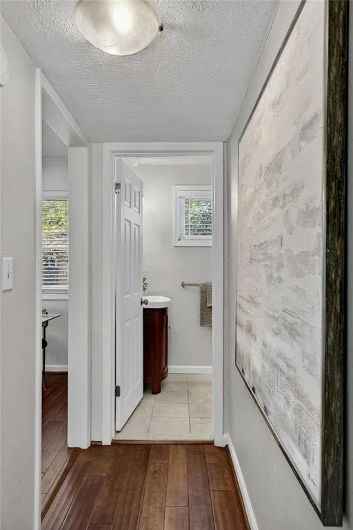 100 Biscayne Drive Nw Unit E4, Atlanta, Georgia 30309, 1 Bedroom Bedrooms, ,1 BathroomBathrooms,Residential,For Sale,100 Biscayne Drive Nw Unit E4,7670612 100 Biscayne Drive Nw Unit E4, Atlanta, Georgia 30309, 1 Bedroom Bedrooms, ,1 BathroomBathrooms,Residential,For Sale,100 Biscayne Drive Nw Unit E4,7670612