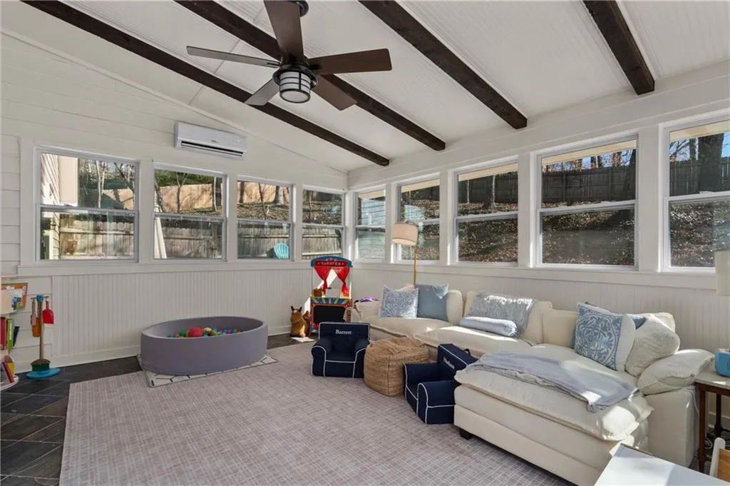 365 Earlston Drive, Atlanta, Georgia 30328, 4 Bedrooms Bedrooms, ,3 BathroomsBathrooms,Residential,Sold,365 Earlston Drive,7719783