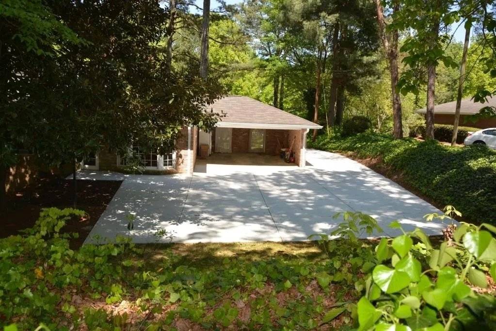 440 Riverside Parkway Nw, Sandy Springs, Georgia 30328, 3 Bedrooms Bedrooms, ,3 BathroomsBathrooms,Residential,Sold,440 Riverside Parkway Nw,6667661