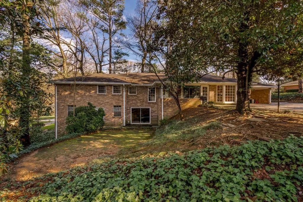 440 Riverside Parkway Nw, Sandy Springs, Georgia 30328, 3 Bedrooms Bedrooms, ,3 BathroomsBathrooms,Residential,Sold,440 Riverside Parkway Nw,6667661