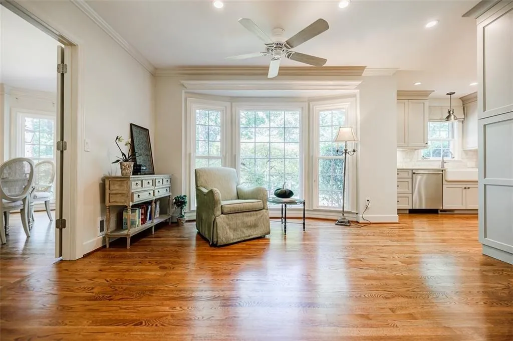 1585 Bakers Glen Drive, Sandy Springs, Georgia 30350, 5 Bedrooms Bedrooms, ,5 BathroomsBathrooms,Residential,Sold,1585 Bakers Glen Drive,7273251
