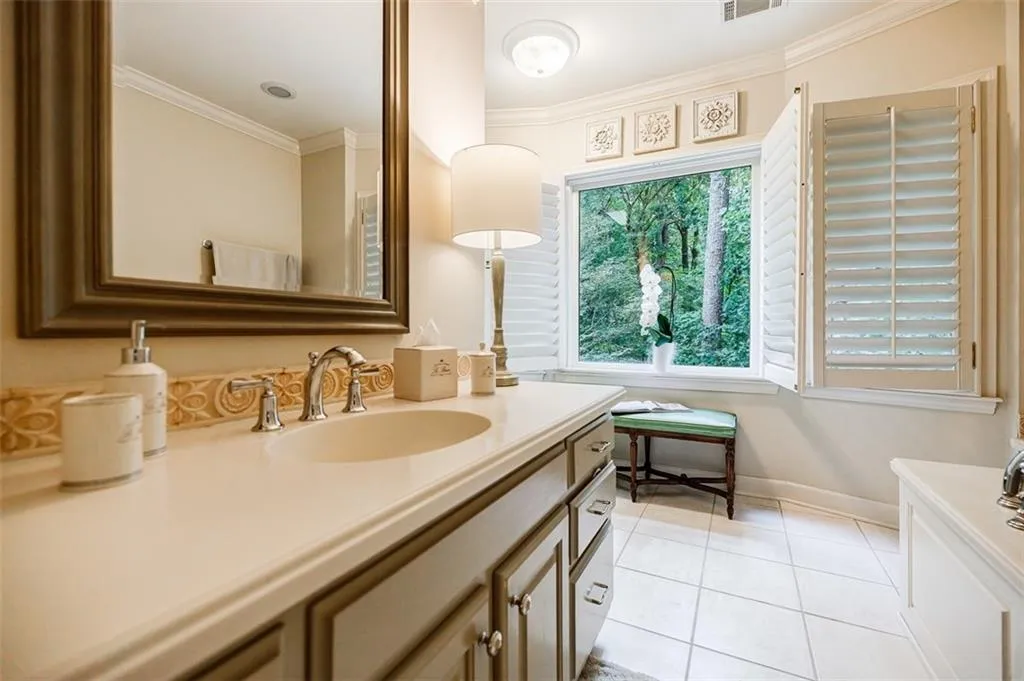1585 Bakers Glen Drive, Sandy Springs, Georgia 30350, 5 Bedrooms Bedrooms, ,5 BathroomsBathrooms,Residential,Sold,1585 Bakers Glen Drive,7273251