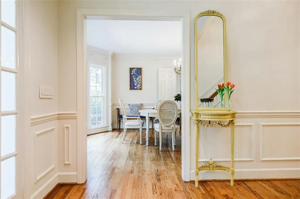1585 Bakers Glen Drive, Sandy Springs, Georgia 30350, 5 Bedrooms Bedrooms, ,5 BathroomsBathrooms,Residential,Sold,1585 Bakers Glen Drive,7273251