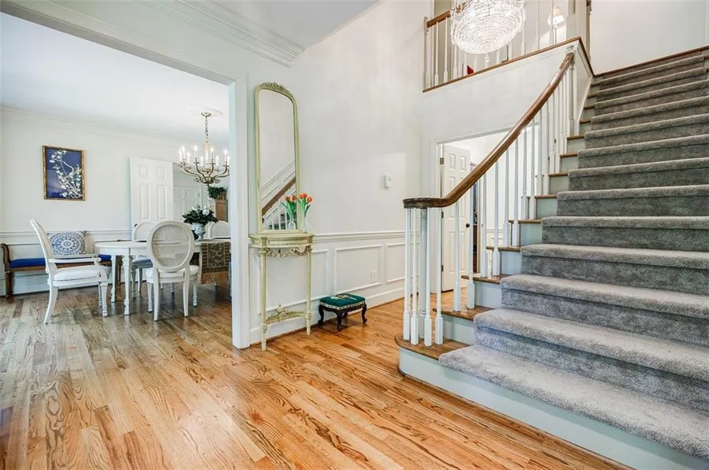 1585 Bakers Glen Drive, Sandy Springs, Georgia 30350, 5 Bedrooms Bedrooms, ,5 BathroomsBathrooms,Residential,Sold,1585 Bakers Glen Drive,7273251