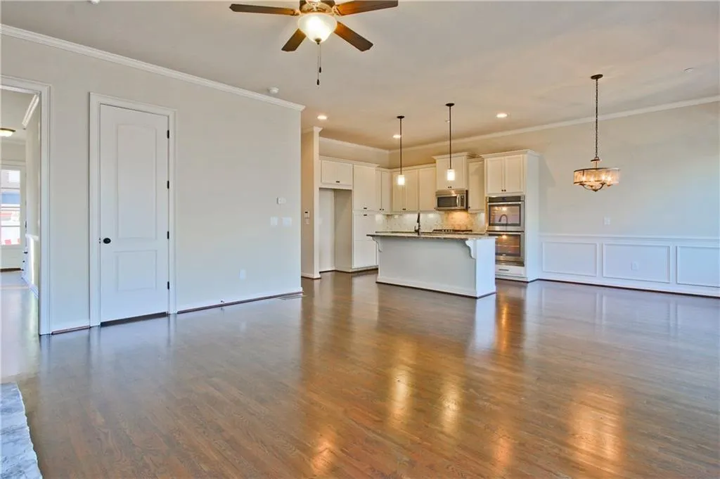 1014 Bergeron Place Unit 1014, Sandy Springs, Georgia 30328, 3 Bedrooms Bedrooms, ,3 BathroomsBathrooms,Residential,Sold,1014 Bergeron Place Unit 1014,5392823