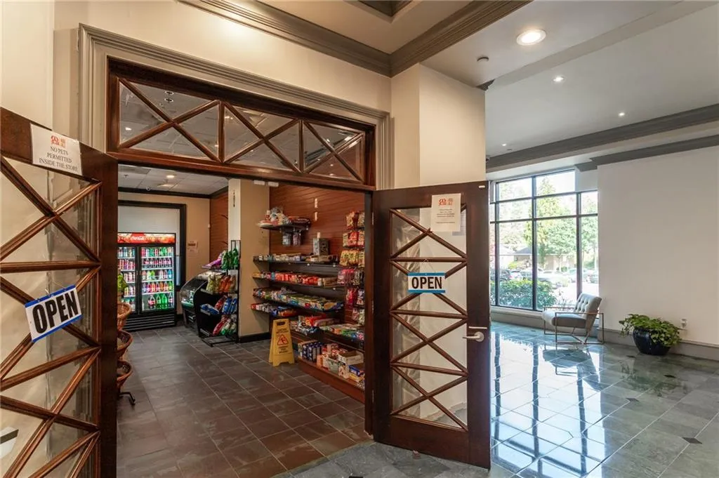 799 Hammond Drive Unit 306, Sandy Springs, Georgia 30328, 1 Bedroom Bedrooms, ,1 BathroomBathrooms,Residential,Sold,799 Hammond Drive Unit 306,7024261