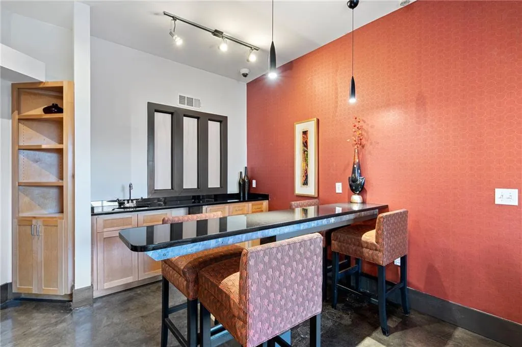 799 Hammond Drive Unit 306, Sandy Springs, Georgia 30328, 1 Bedroom Bedrooms, ,1 BathroomBathrooms,Residential,Sold,799 Hammond Drive Unit 306,7024261