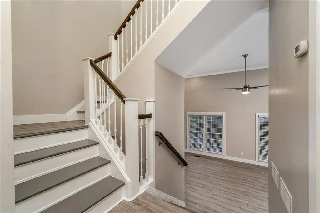 504 Brandywine Circle, Sandy Springs, Georgia 30350, 3 Bedrooms Bedrooms, ,2 BathroomsBathrooms,Residential,Sold,504 Brandywine Circle,7088700