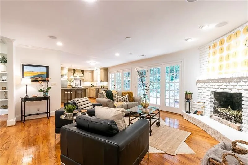 4554 Meadow Valley Drive, Sandy Springs, Georgia 30342, 4 Bedrooms Bedrooms, ,3 BathroomsBathrooms,Residential,Sold,4554 Meadow Valley Drive,6784060