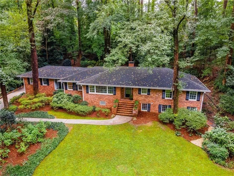 4554 Meadow Valley Drive, Sandy Springs, Georgia 30342, 4 Bedrooms Bedrooms, ,3 BathroomsBathrooms,Residential,Sold,4554 Meadow Valley Drive,6784060
