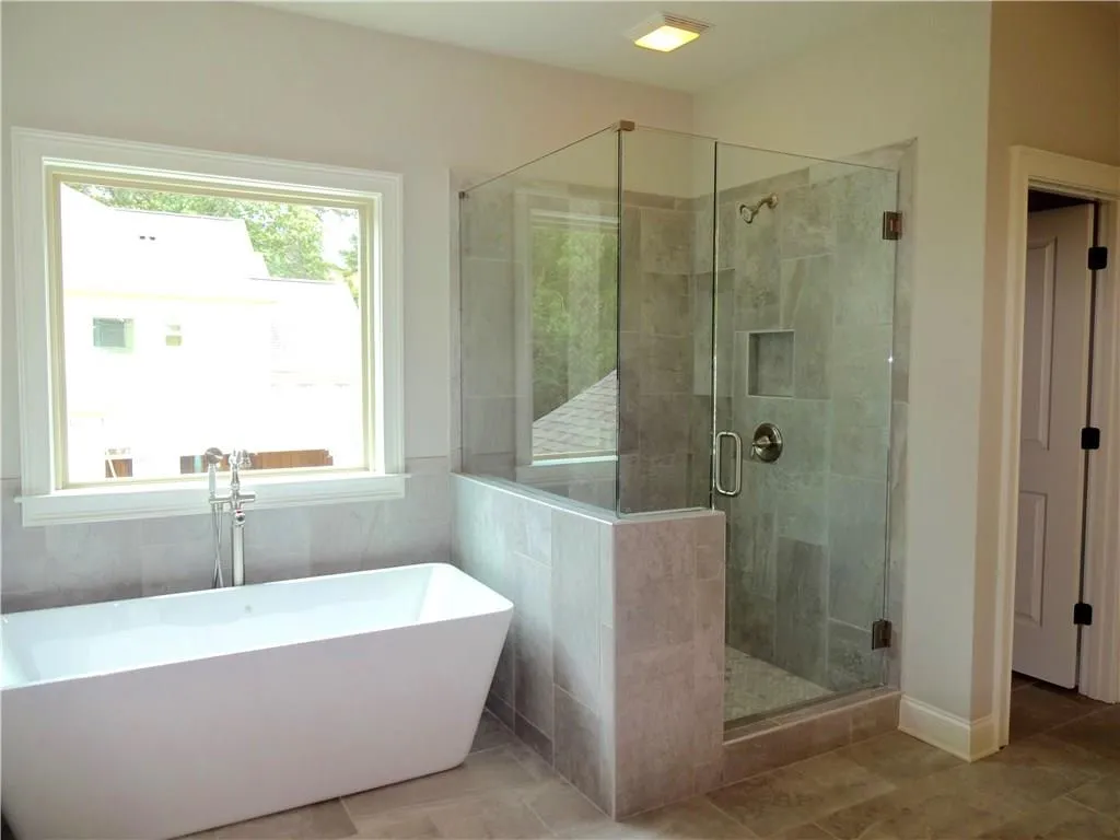 621 Mabry Road, Sandy Springs, Georgia 30328, 6 Bedrooms Bedrooms, ,5 BathroomsBathrooms,Residential,Sold,621 Mabry Road,5723611