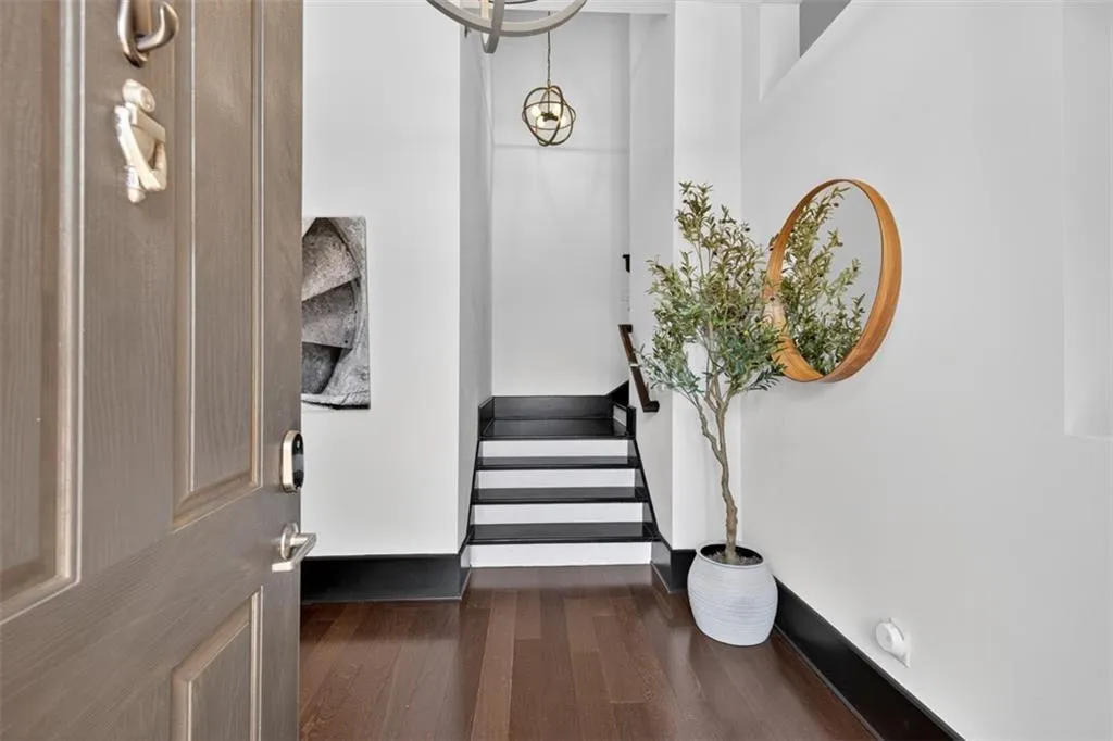 745 Fountainhead Lane Ne Unit 118, Atlanta, Georgia 30324, 4 Bedrooms Bedrooms, ,3 BathroomsBathrooms,Residential,For Sale,745 Fountainhead Lane Ne Unit 118,7658555