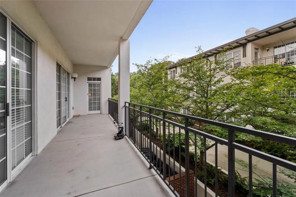 3101 Howell Mill Road Nw Unit 227, Atlanta, Georgia 30327, 2 Bedrooms Bedrooms, ,2 BathroomsBathrooms,Residential,For Sale,3101 Howell Mill Road Nw Unit 227,7610538