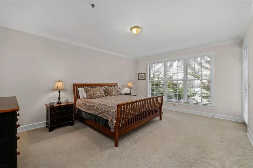 3101 Howell Mill Road Nw Unit 227, Atlanta, Georgia 30327, 2 Bedrooms Bedrooms, ,2 BathroomsBathrooms,Residential,For Sale,3101 Howell Mill Road Nw Unit 227,7610538