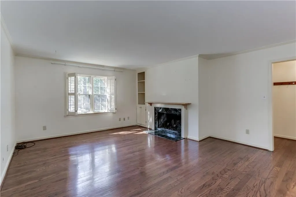 18 Glenald Way Nw, Atlanta, Georgia 30327, 3 Bedrooms Bedrooms, ,2 BathroomsBathrooms,Residential,Sold,18 Glenald Way Nw,6095806