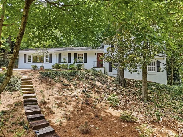 2360 Honeysuckle Lane Se, Smyrna, Georgia 30080