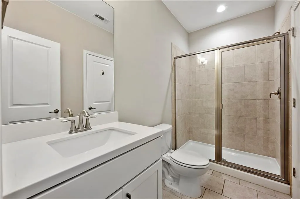 2140 Coventry Drive, Brookhaven, Georgia 30319, 3 Bedrooms Bedrooms, ,3 BathroomsBathrooms,Residential,For Sale,2140 Coventry Drive,7560019