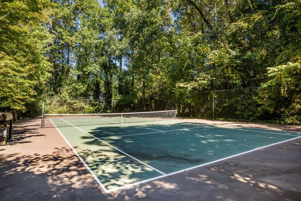 499 Johnson Ferry Road NW, Atlanta, Georgia 30328, 5 Bedrooms Bedrooms, ,5 BathroomsBathrooms,Residential,Sold,499 Johnson Ferry Road NW,7282114