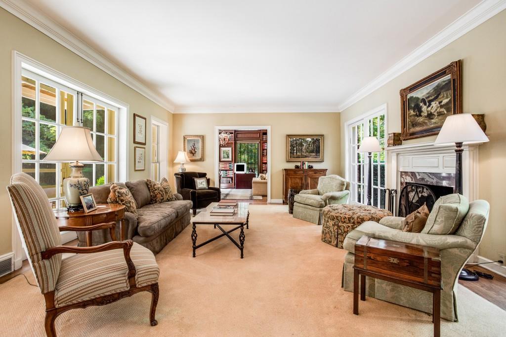 499 Johnson Ferry Road NW, Atlanta, Georgia 30328, 5 Bedrooms Bedrooms, ,5 BathroomsBathrooms,Residential,Sold,499 Johnson Ferry Road NW,7282114