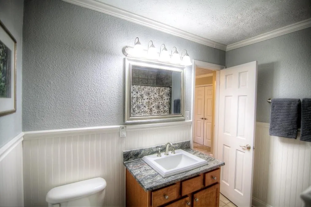 255 Winding River Drive Unit H, Sandy Springs, Georgia 30350, 2 Bedrooms Bedrooms, ,1 BathroomBathrooms,Residential,Sold,255 Winding River Drive Unit H,5821360