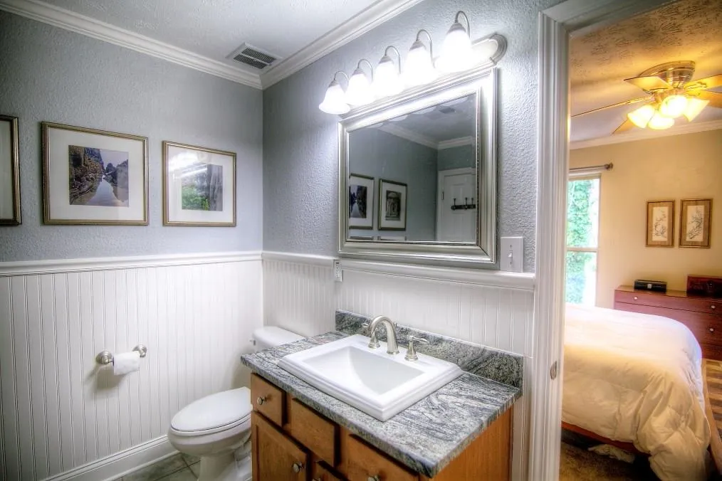 255 Winding River Drive Unit H, Sandy Springs, Georgia 30350, 2 Bedrooms Bedrooms, ,1 BathroomBathrooms,Residential,Sold,255 Winding River Drive Unit H,5821360