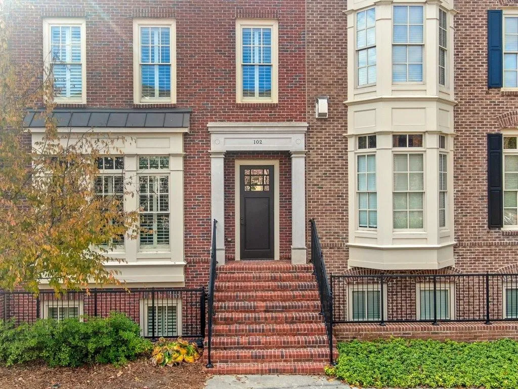 102 Riversgate Drive, Atlanta, Georgia 30339, 3 Bedrooms Bedrooms, ,3 BathroomsBathrooms,Residential,Sold,102 Riversgate Drive,7139061