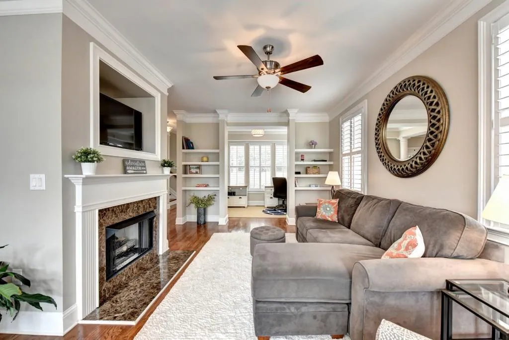 5472 Glenridge View Unit 2012, Sandy Springs, Georgia 30342, 2 Bedrooms Bedrooms, ,2 BathroomsBathrooms,Residential,Sold,5472 Glenridge View Unit 2012,6698300