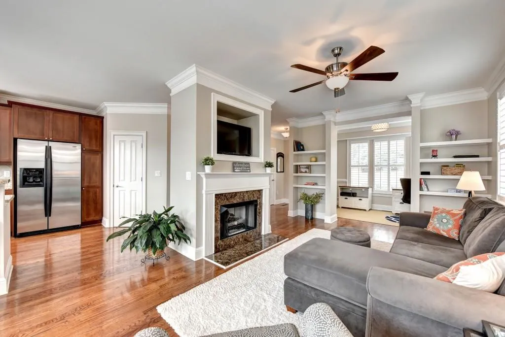 5472 Glenridge View Unit 2012, Sandy Springs, Georgia 30342, 2 Bedrooms Bedrooms, ,2 BathroomsBathrooms,Residential,Sold,5472 Glenridge View Unit 2012,6698300