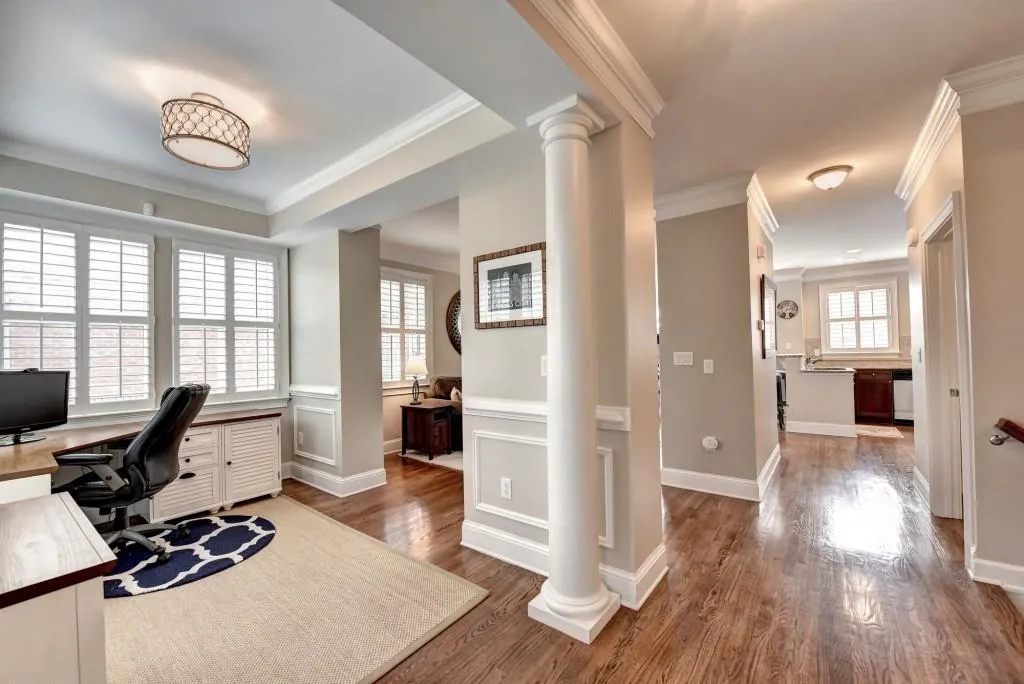 5472 Glenridge View Unit 2012, Sandy Springs, Georgia 30342, 2 Bedrooms Bedrooms, ,2 BathroomsBathrooms,Residential,Sold,5472 Glenridge View Unit 2012,6698300