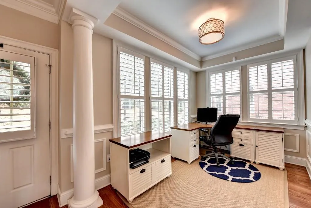 5472 Glenridge View Unit 2012, Sandy Springs, Georgia 30342, 2 Bedrooms Bedrooms, ,2 BathroomsBathrooms,Residential,Sold,5472 Glenridge View Unit 2012,6698300