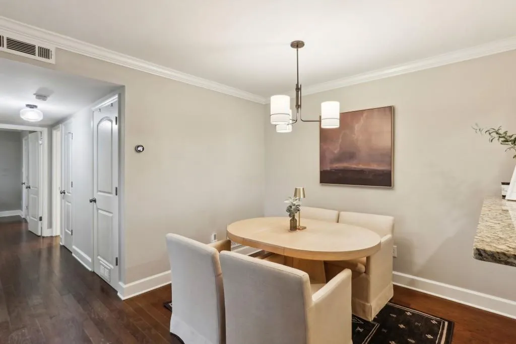 2901 Lenox Road Unit 1002, Atlanta, Georgia 30324, 2 Bedrooms Bedrooms, ,1 BathroomBathrooms,Residential,For Sale,2901 Lenox Road Unit 1002,7643215