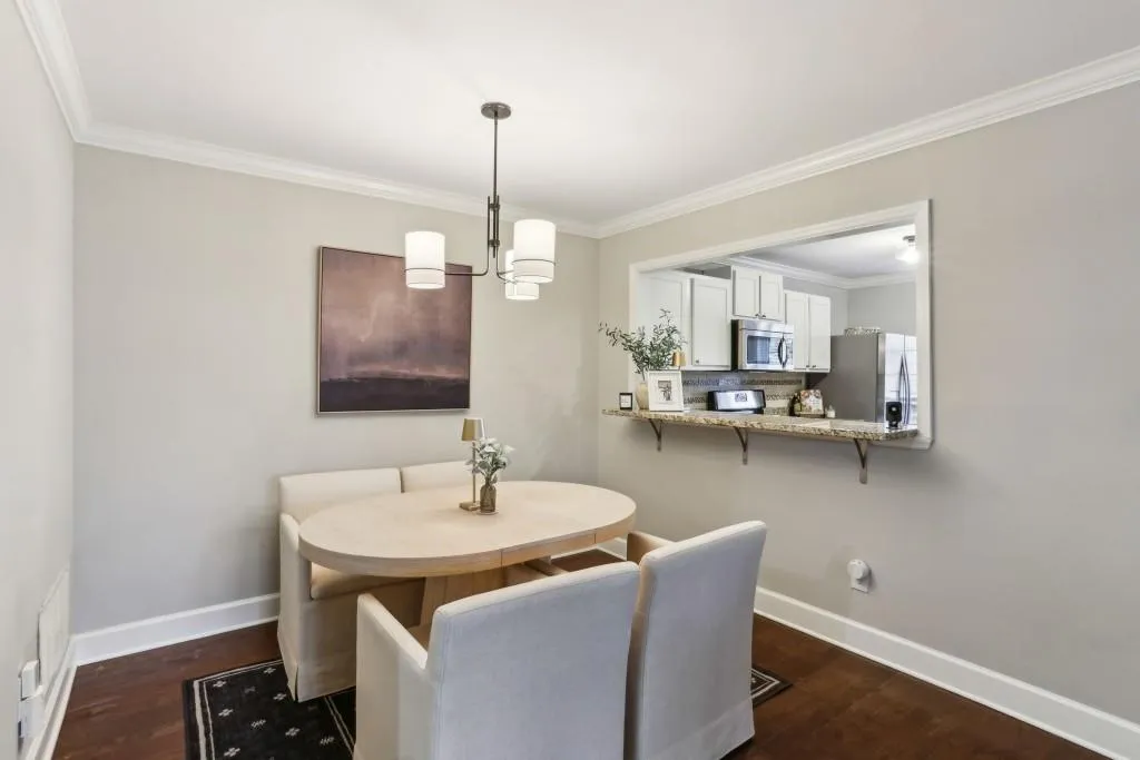 2901 Lenox Road Unit 1002, Atlanta, Georgia 30324, 2 Bedrooms Bedrooms, ,1 BathroomBathrooms,Residential,For Sale,2901 Lenox Road Unit 1002,7643215