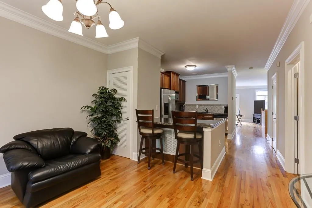 1104 Glenridge Place, Atlanta, Georgia 30342, 2 Bedrooms Bedrooms, ,2 BathroomsBathrooms,Residential,Sold,1104 Glenridge Place,6530883