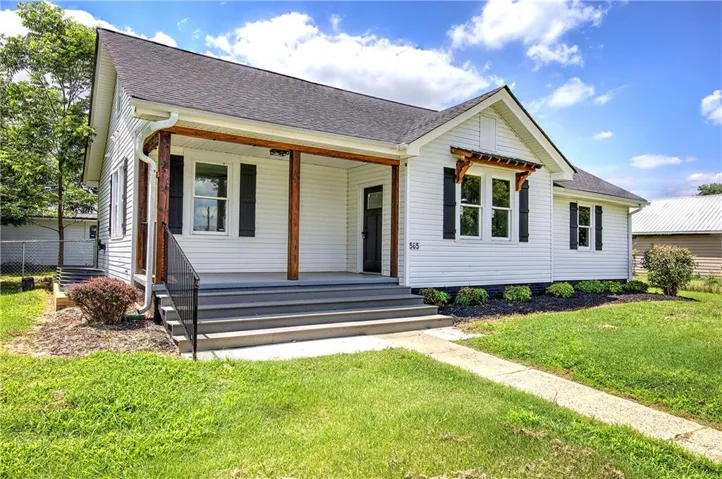 565 Lane Street, Rockmart, Georgia 30153